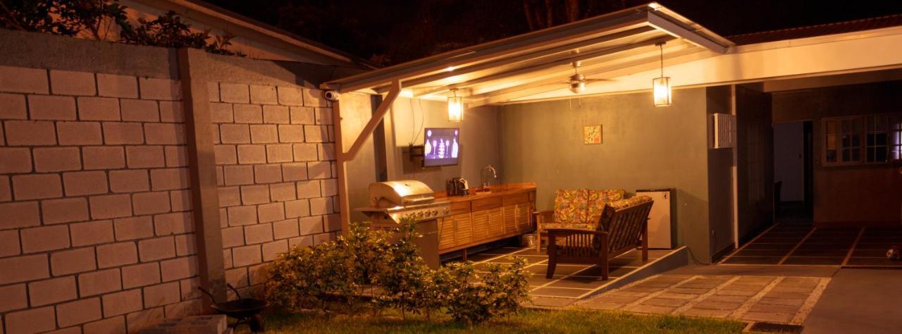 Hotel Casa Luz à San Isidro De El General Extérieur photo